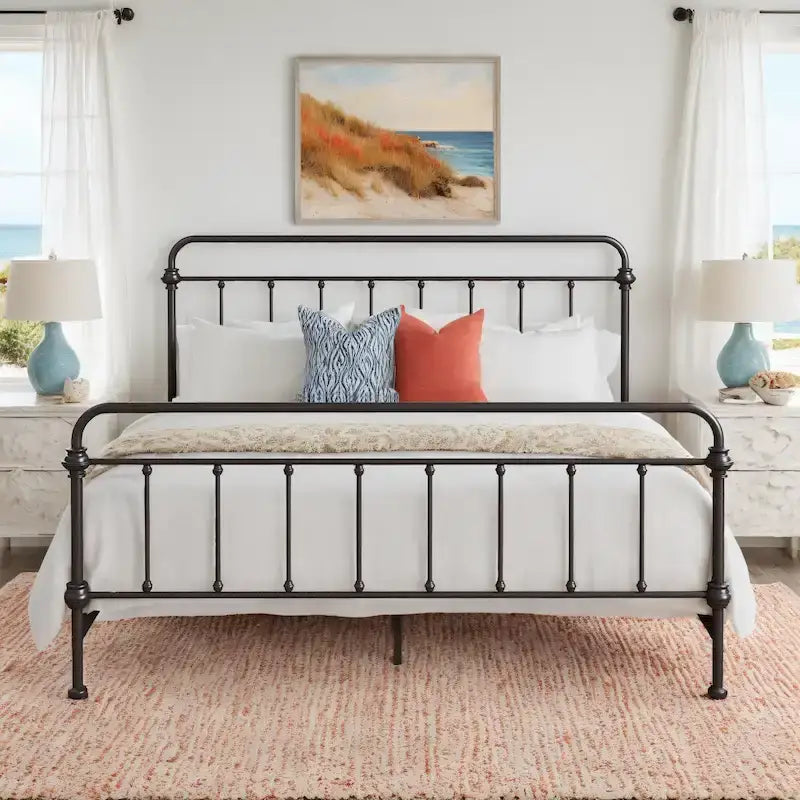 Vilnius Antique Graceful Victorian Iron Metal Bed