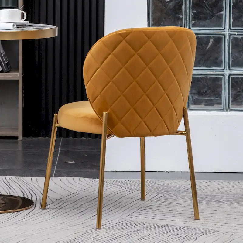 Roundhill Furniture Amoa Contemporary 5-Piece Dining Set, White Round Table and 4 Chairs