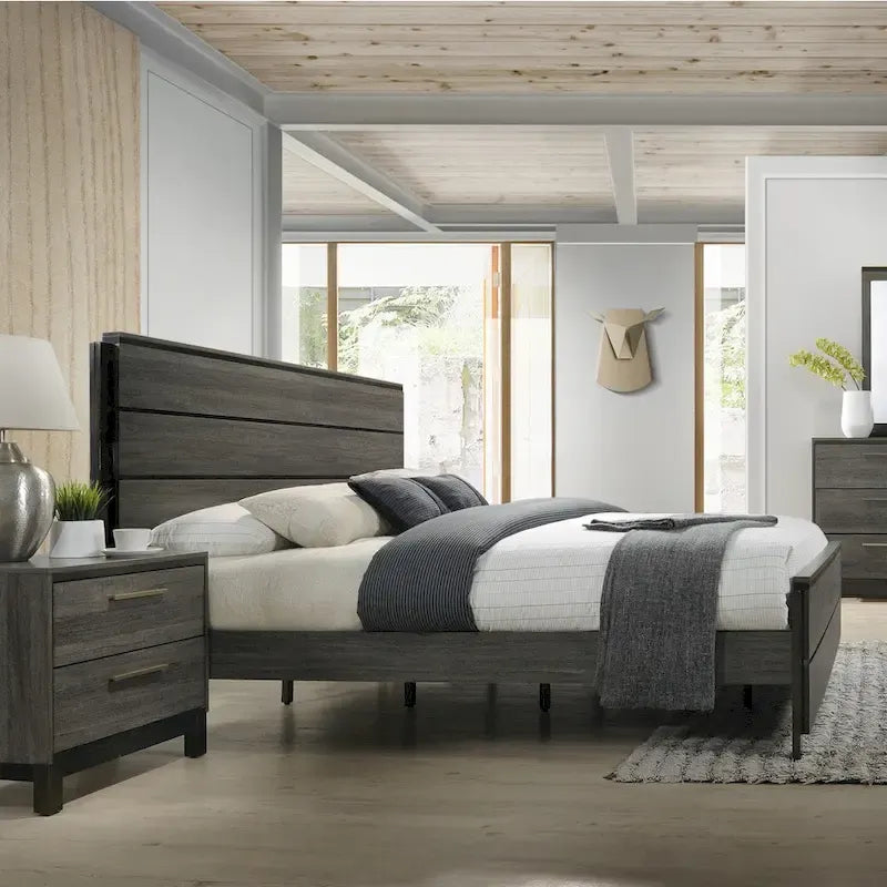 Roundhill Furniture Ioana 187 Antique Grey Wood 6-piece King-size Bedroom Set